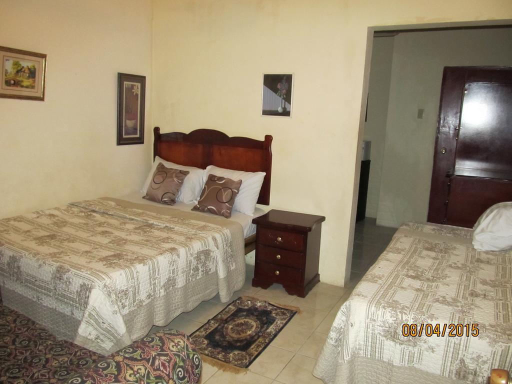 Barefoot Guest House Belfast Esterno foto