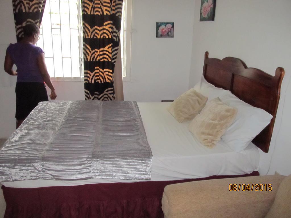 Barefoot Guest House Belfast Esterno foto
