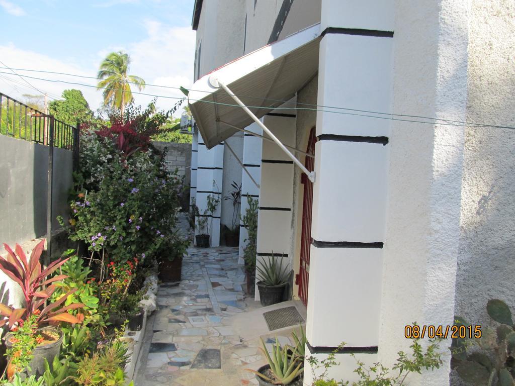 Barefoot Guest House Belfast Esterno foto