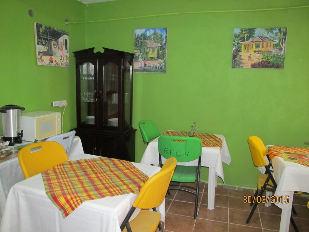 Barefoot Guest House Belfast Esterno foto