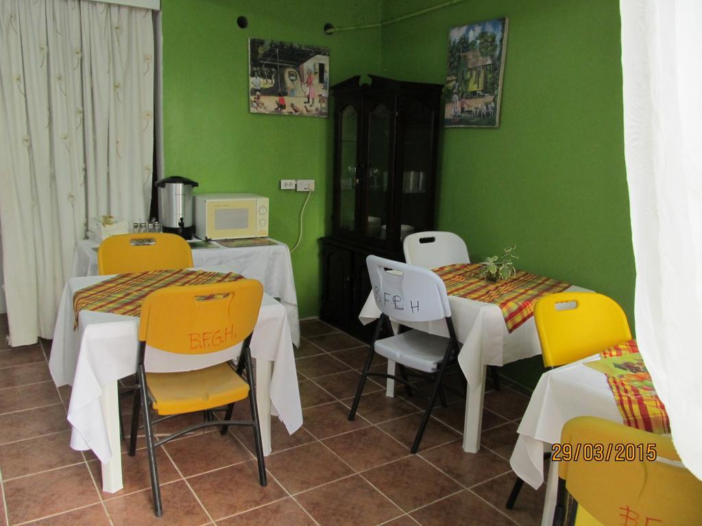 Barefoot Guest House Belfast Esterno foto
